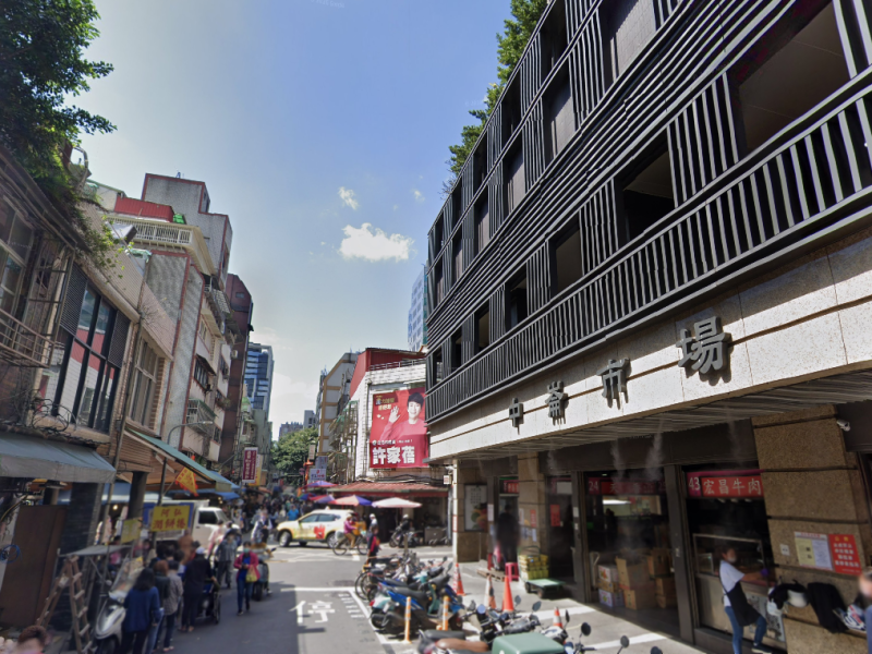 【住辦雙車位】近 中崙高中、台北小巨蛋、松菸文創