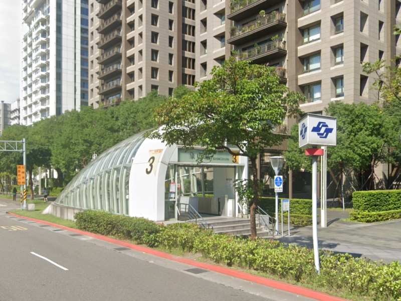 信義計畫區２房車｜象山6分鐘、臨興雅國中
