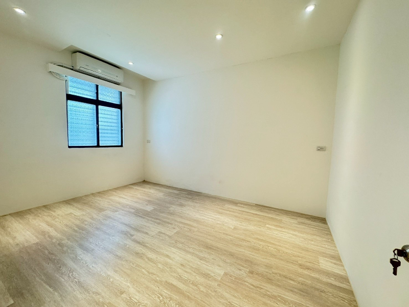 M63三民公園美三房*