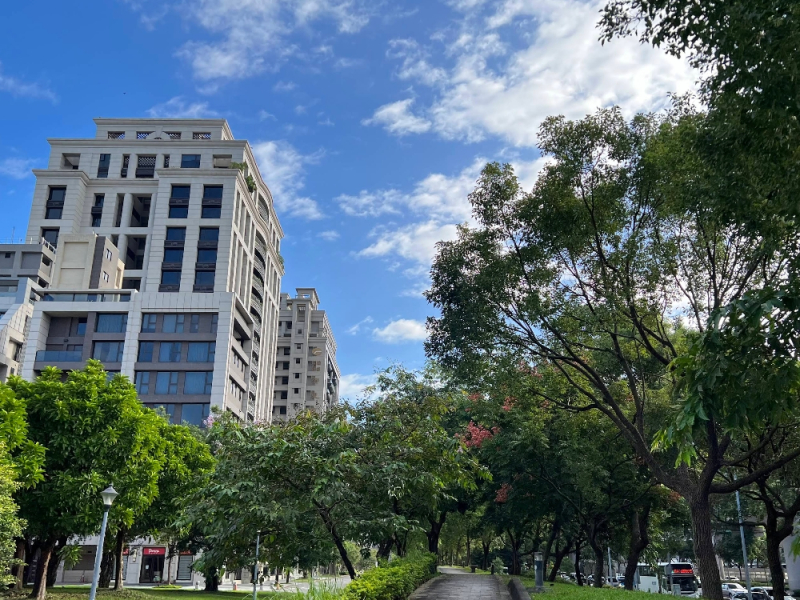 潭美五期｜邊間 四房含車位