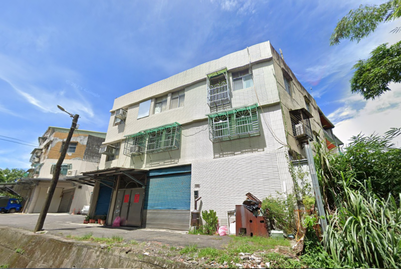 大埔國小對面｜門口可停車