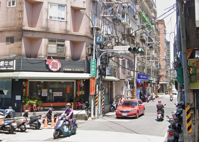 【店辦】３年新！頂埔站７分鐘｜土城商辦園區