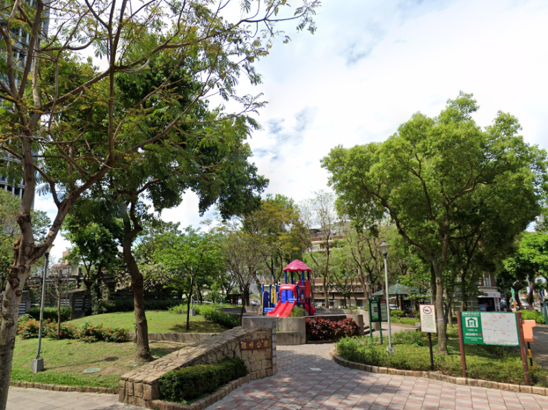 【空屋】永吉國中 挑高２房｜松山站雙鐵、饒河商圈