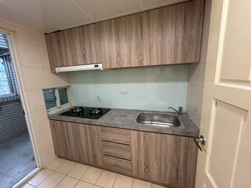 M61藝文邊間二房車*