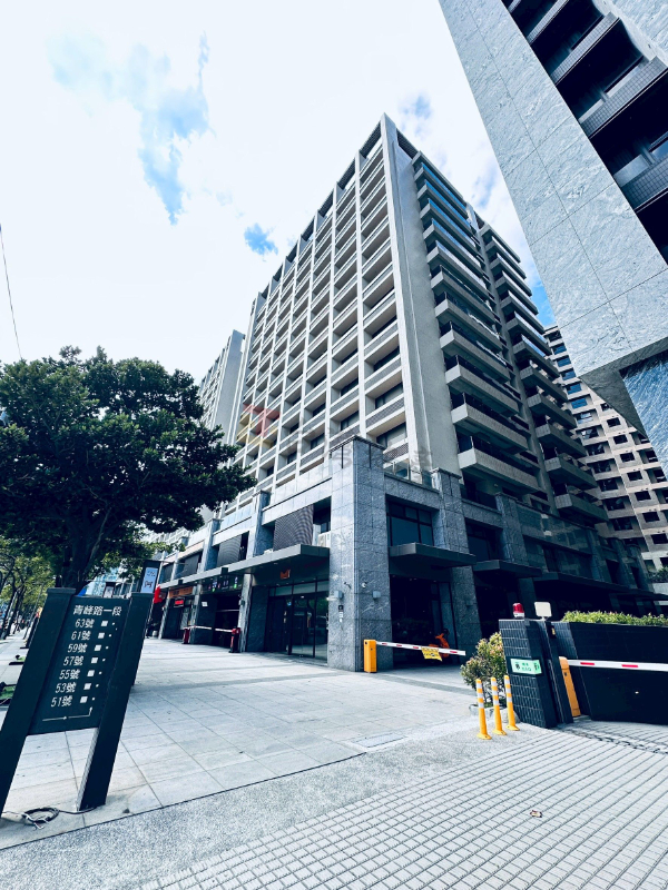 M43 青埔站前之星邊間商辦