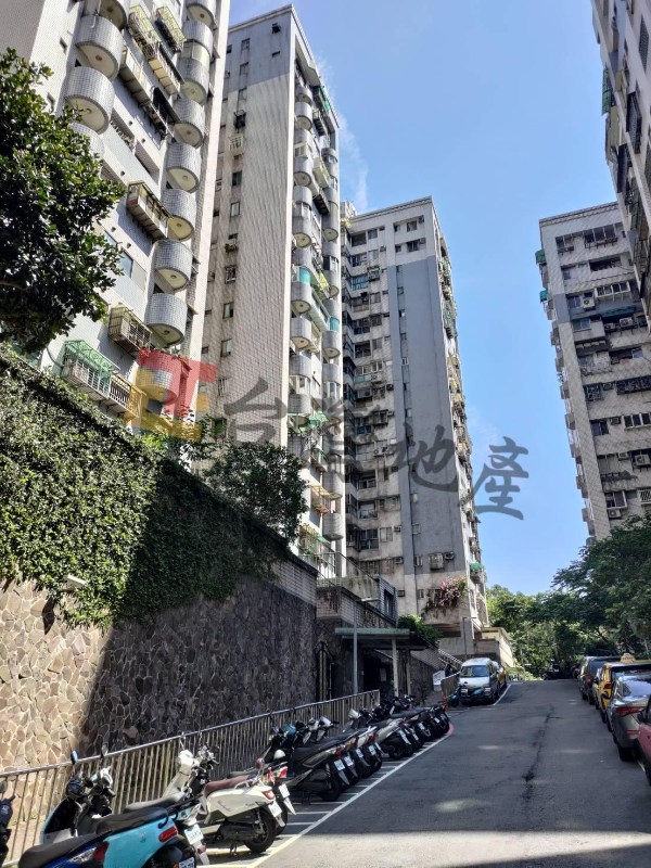 K74 綠野香坡2房美宅