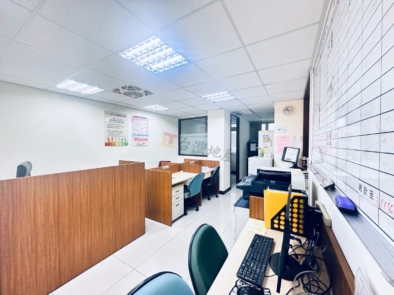 L10 永和黃金電梯三角窗