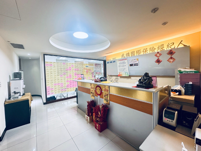 L10 永和黃金電梯三角窗