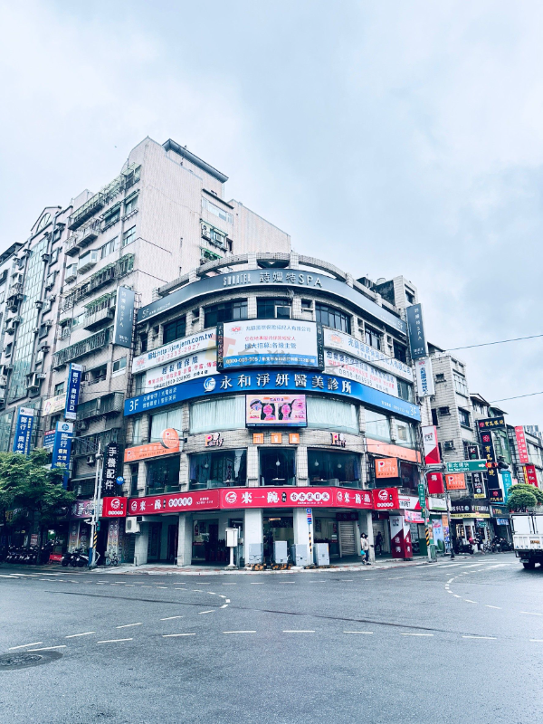 L10 永和黃金電梯三角窗