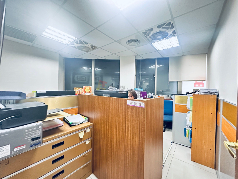 L10 永和黃金電梯三角窗