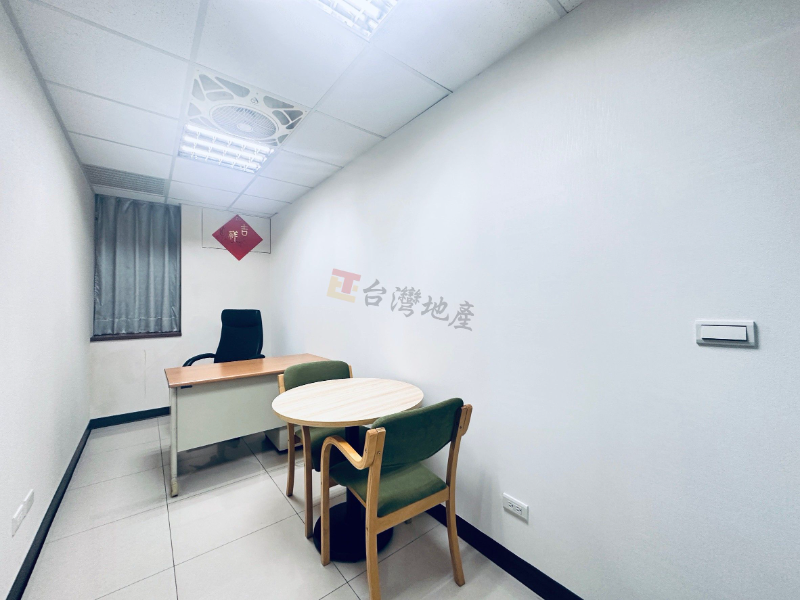 L10 永和黃金電梯三角窗