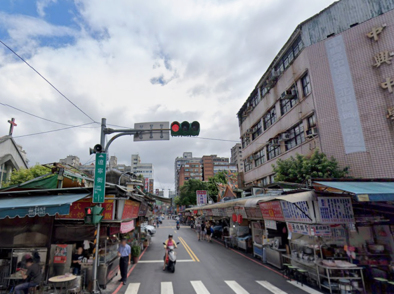 近捷運忠孝復興站6分鐘|微風廣場|遼寧街夜市|懷生國小