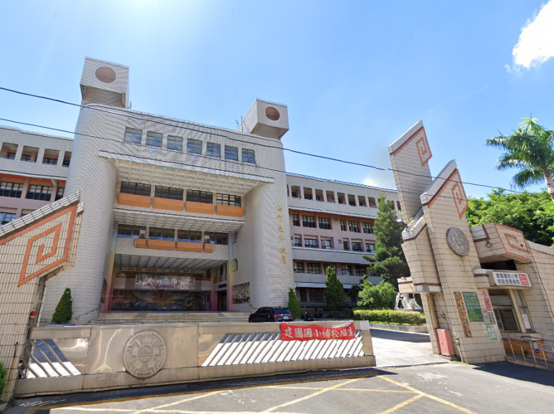 【空屋】電梯三房｜三鶯線 國華站４分鐘