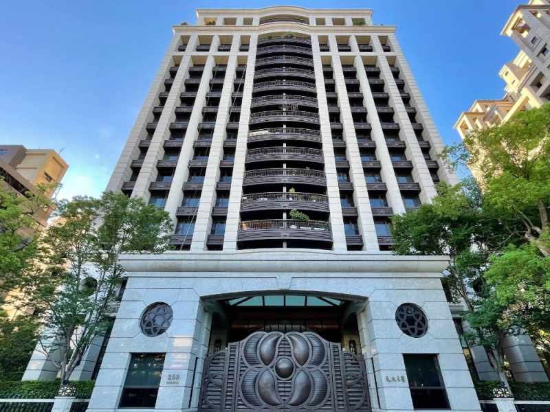 潭美五期｜邊間 四房含車位