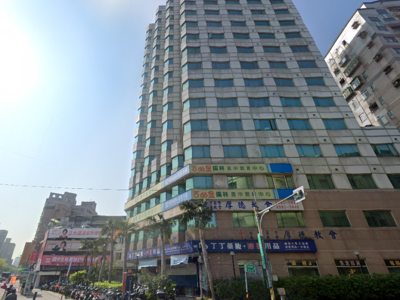 【兩戶打通】住辦雙車位｜三和國中站8分鐘